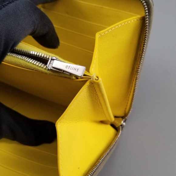 CELINE Beautiful Large Zippy compact wallet Solid color - Picture 6 of 16